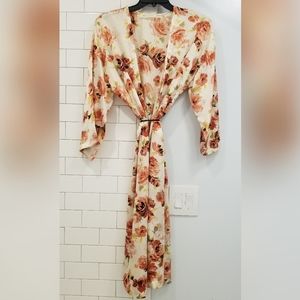Floral kimono